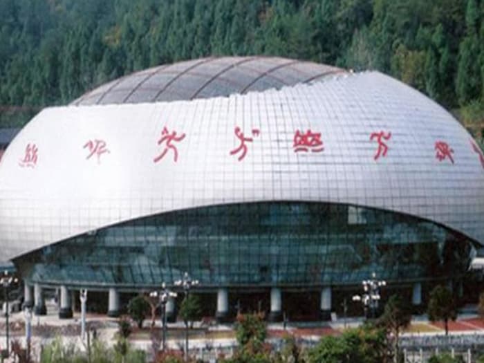 门头沟体育中心球形网架加工安装